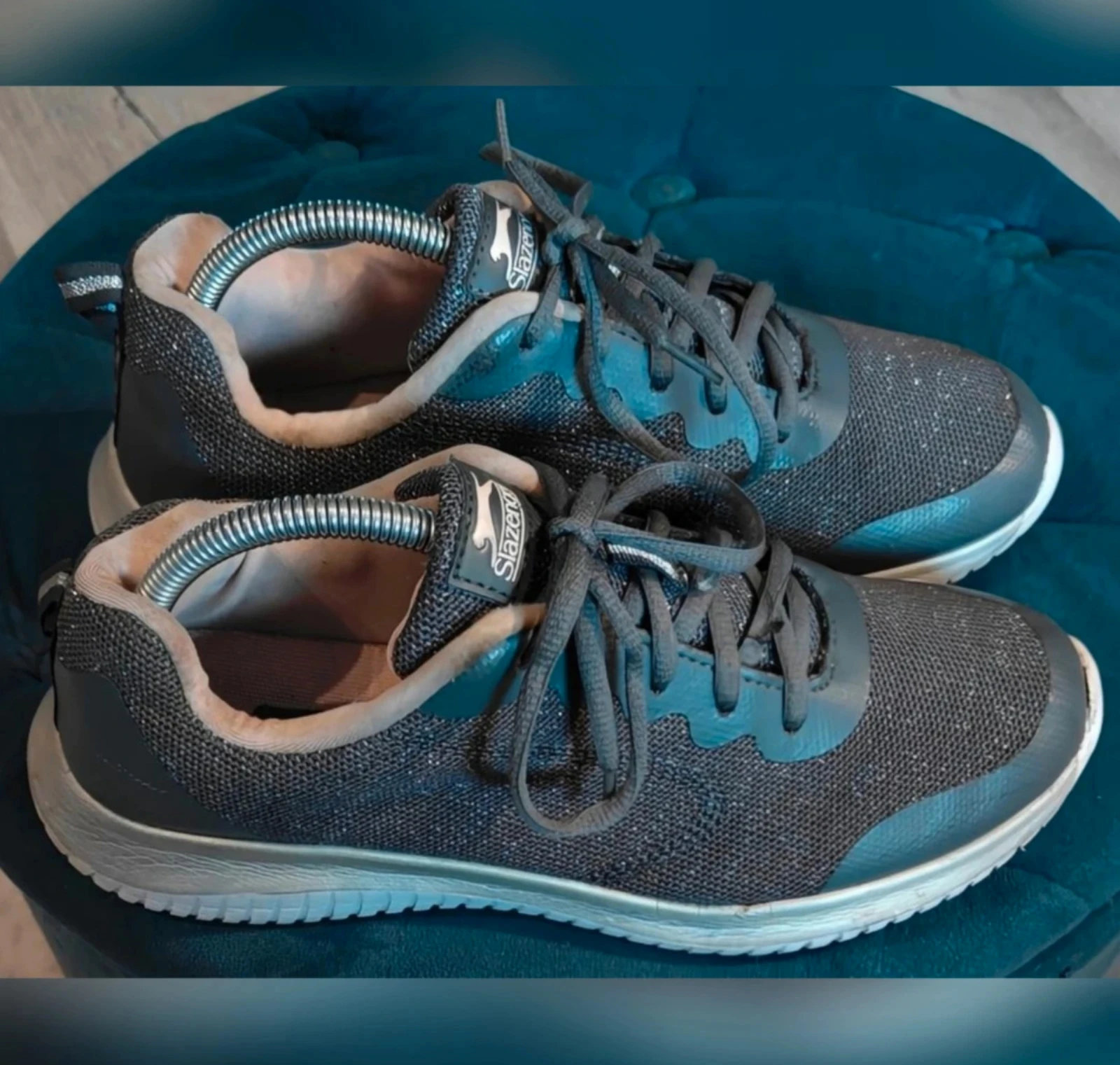 Bonitos tenis gris oscuro Slazenger talla 39 – photo 2
